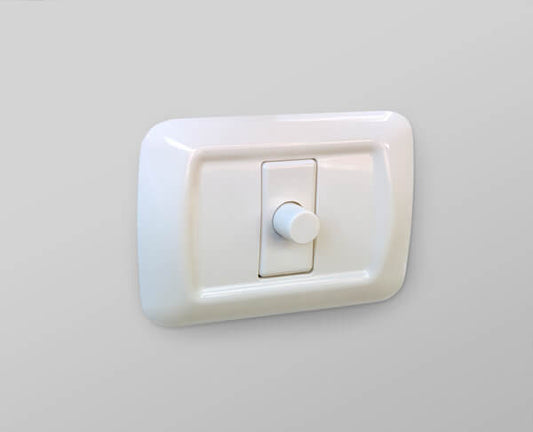 XPERT Dimm 5-200W דימר (עמעם)