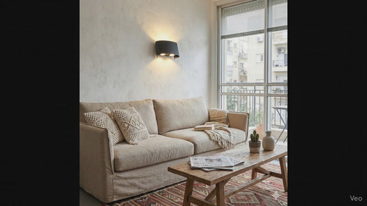 מנורת קיר IP54 6W UP/DOWN JUMP שחור- אור חם semicom